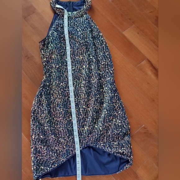 "Sexy Sequin Mini Dress Size XSmall – Sparkly Party / Celebration Outfit" - Picture 5 of 11